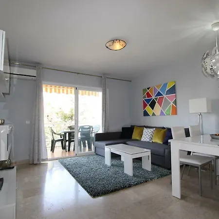Pacos Holidays Apartment Fuengirola